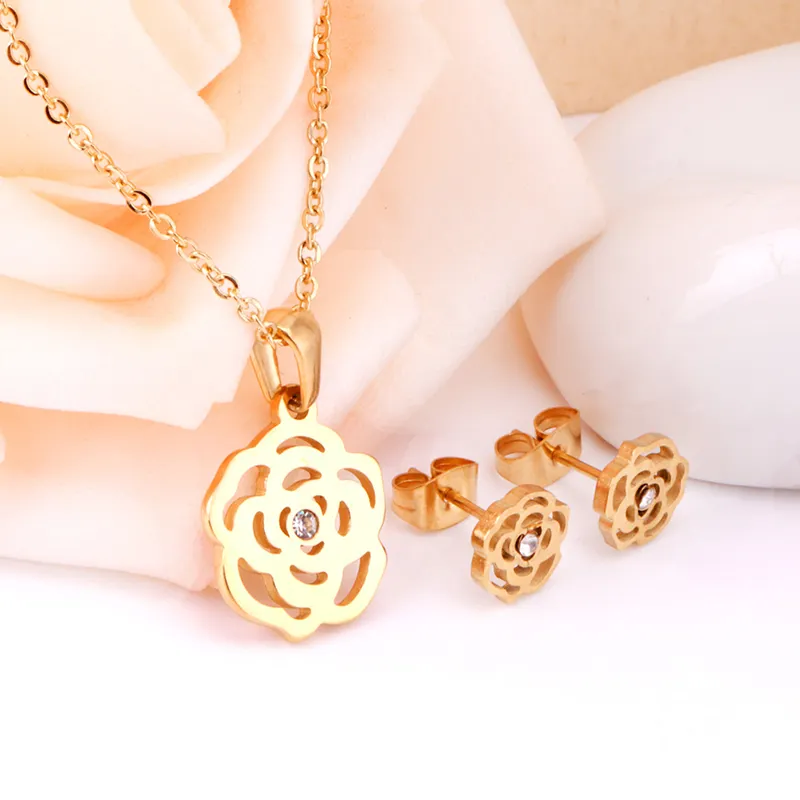 Luxury Stainless Steel Jewelry Sets Gold Plated Rose Flower Stud Earrings Flower Pendant Earrings and Necklaces Set For Women
