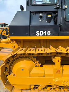 รถดันดินตีนตะขาบ Shan-tui SD16 มือสอง 160 แรงม้า ขายดี ชั่วโมงการทำงานต่ำ รุ่น sd22 sd23 sd32 มีจำหน่าย - Product Image 4