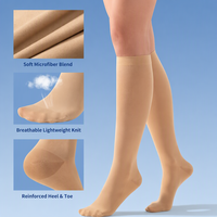 Stoking Kompresi Setinggi Lutut Tanpa Kaki Berbahan Spandex/Nylon Bernapas dengan Logo Kustom Terlaris untuk Wanita dan Pria Kelas 2
