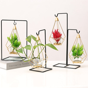 Candelabro nordico in ferro minimalista candelabro in metallo occidentale portacandele per ristorante romantico per la cena di nozze arredamento - Product Image 4