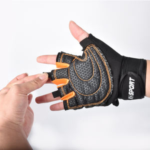 Gants de gymnastique respirants en caoutchouc pour hommes pour l'haltérophilie et l'entraînement physique - Product Image 2