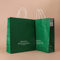 Sacs de shopping en papier kraft vert avec poignées, logo personnalisé, vente en gros d'usine