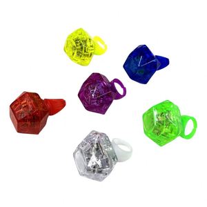 Anillos de Diamantes de Plástico con Luces LED para Decoración de Bodas y Despedidas de Soltera, Anillos Brillantes para Fiestas - Product Image 2