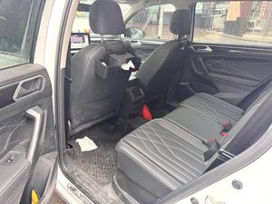 Volkswagen <span class=keywords><strong>Tiguan</strong></span> L Modelo 2025, Excelente 300TSI Automático 2WD Edición Dragón con Techo Panorámico, Buen Estado, Auto Usado - Product Image 6