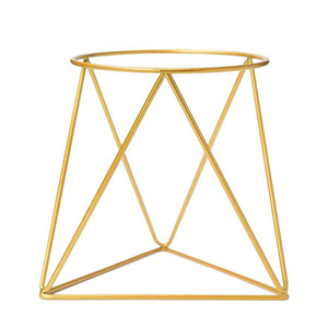 <span class=keywords><strong>Support</strong></span> de pot de plante moderne de haute qualité <span class=keywords><strong>support</strong></span> de <span class=keywords><strong>fleur</strong></span> d'intérieur en fil métallique avec fonction de roulement pour le type d'emballage de bureau ou de sol - Product Image 2