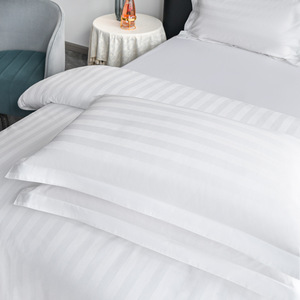 Juego de Sábanas de Satén Lavado de 300 Hilos, Diseño Moderno, con Funda de Edredón y Cortinas para Dormitorio de Boda - Product Image 4