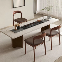 Chaise de salle à manger de style nordique et italien moderne en bois massif de noyer et simili cuir de luxe JP pour restaurants, hôtels, appartements