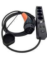 Pistolet de décharge YIXIN 16A V2L pour véhicules électriques Type 2 vers prise Schuko/UK pour le camping et l'extérieur – Adaptateur d'alimentation EV vers maison
