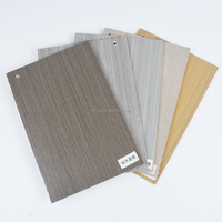 Panneau de contreplaqué mélaminé imperméable de 3 mm, 4x8 pieds, qualité E1, finition brillante ou mate, disponible en diverses textures de bois et couleurs unies pour armoire