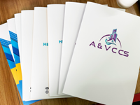 Carpeta de papel A4 personalizada con fondo blanco Carpeta de contrato impresa A4A5 Carpeta de inserción Folleto DE INFORMACIÓN Cubierta de cuero de vaca