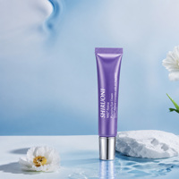 Crème pour les yeux anti-âge hydratante et nourrissante au NAD+ et au rétinol, marque privée, en promotion