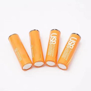 Liju nhà máy nóng bán 1.5V USB Type-C có thể sạc lại <span class=keywords><strong>AA</strong></span> pin <span class=keywords><strong>lithium</strong></span> sạc nhanh 40min CE chứng nhận bao bì thẻ vỉ - Product Image 1