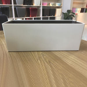 Fioriera Rettangolare Auto-Irrigante da Balcone Sospesa <span class=keywords><strong>in</strong></span> <span class=keywords><strong>Plastica</strong></span> <span class=keywords><strong>per</strong></span> Davanzale e Ringhiera - Product Image 5