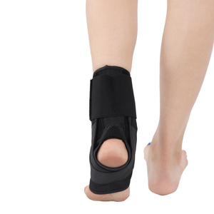 <span class=keywords><strong>Chevillère</strong></span> Stabilisatrice à Lacets pour la Protection et le Soutien des Entorses, Idéale pour le Basketball, le Volleyball, le Rugby et Autres Sports - Product Image 6