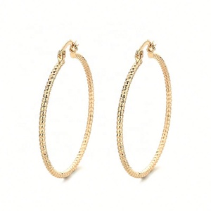 Pendientes de Aro Vintage Unisex Chapados en Oro de 18K con Circonita, Regalo de Aniversario, Joyería, Accesorio de Moda, Venta al por Mayor - Product Image 2