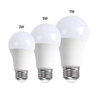 Ventas calientes 12V Bombillas LED Luz E27 B22 Focos Bombilla LED