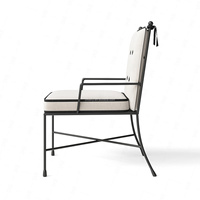 Ensemble de salle à manger d'extérieur en aluminium forgé à la main FERLY, chaises d'inspiration italienne, table en aluminium, tissu performant, taille et finition personnalisables
