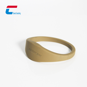 Bracelets en silicone avec logos personnalisés, reconnaissance NFC, anneaux d'équipe colorés sur mesure, bracelets de soutien pour concerts, vente en gros - Product Image 1