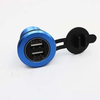 Prise USB double 12V 4.2A en aluminium vert pour 4x4 / caravane / camping-car / bateau