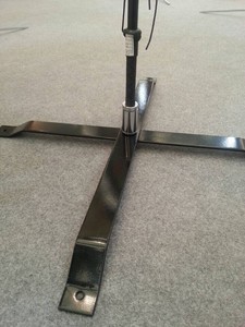 Chất Lượng Hàng Đầu Kính Thiên Văn Cờ Cơ Sở Với Túi Nước Cho Trong Nhà Thể Thao Sự Kiện Quảng Cáo Cờ Chéo Cơ Sở Đứng - Product Image 2