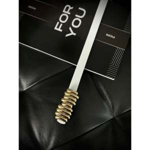 Ceinture fine pour femme Fiori Design avec boucle en alliage, style décontracté, en PU - Product Image 1