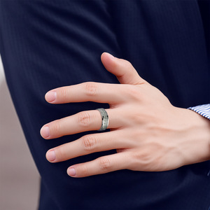 Anillo Unisex de Acero Inoxidable Fluorescente Brillante Inspirado en El <span class=keywords><strong>Señor</strong></span> de los <span class=keywords><strong>Anillos</strong></span>, con Letras y Texto para Conciertos - Product Image 3