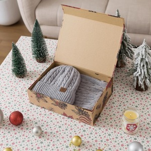 Christmas <b>magnetic</b> gift <b>box</b> with lid, holiday design, and sturdy structure can be customized according to needs - Product Image 6