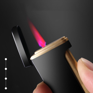 Encendedor potente y eficiente, a prueba de viento, con patrón personalizado, pequeño chorro de llama roja - Product Image 5