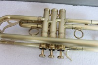 Tide Music Professional B Flat Trumpet Original Brass Brush Lacquered With Amado Drainage System TR8450