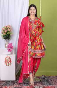 Nuevo PEPLON con DHOTI y DUPATTA ELEGANTE, Ropa Étnica para Mujer, Material de Rayón, Materiales Reciclados, para Todas las Temporadas - Product Image 5