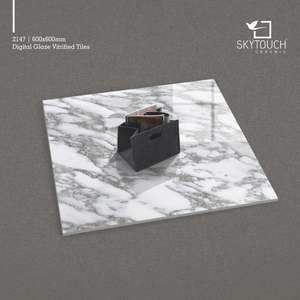 Azulejos de porcelana gris de diseño personalizado, azulejos de suelo brillantes para salpicaduras de cocina, precio bajo, opciones de plata blanca, hoteles, madera pulida - Product Image 4