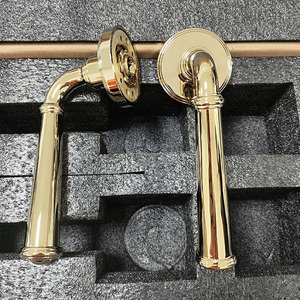 Set Maniglia e Serratura di Lusso <span class=keywords><strong>per</strong></span> <span class=keywords><strong>Porta</strong></span> Francese in Legno Massello, con Serratura a Mortasa in Ottone <span class=keywords><strong>per</strong></span> Privacy e Passaggio - Product Image 3
