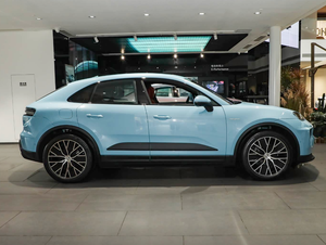 SUV Híbrido <span class=keywords><strong>Enchufable</strong></span> Compacto y Dinámico <span class=keywords><strong>Macan</strong></span> - Product Image 4