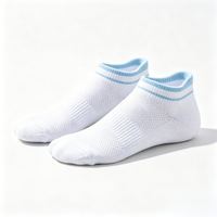 Chaussettes de tennis respirantes en maille pour jeunes, antibactériennes, personnalisables avec lettres, pour tournois de club du week-end, en nylon léger, anti-odeurs