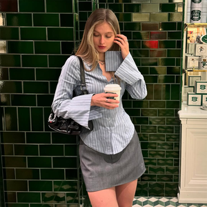 <span class=keywords><strong>Chemisier</strong></span> à rayures à manches longues simple et élégant pour femmes avec <span class=keywords><strong>chemisier</strong></span> Slim Fit brodé de détails Office Friendly - Product Image 1