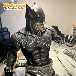 Estatua de <span class=keywords><strong>Batman</strong></span> de Tamaño Real en Resina, Personajes de Películas, Escultura de Superhéroe, Escultura de Resina - Product Image 2