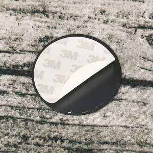 Bouton en aluminium anodisé grain CD brillant personnalisé avec logo pour écouteurs Bluetooth, haut-parleurs et interrupteurs - Product Image 2