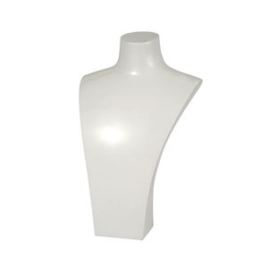 Nuevos Bustos de Exhibición para Joyería de Lujo con Terciopelo Gris - Product Image 1