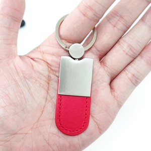 Fabricant de porte-clés en cuir en gros, porte-clés personnalisés en cuir PU avec logo de marque de voiture, porte-clés en métal et cuir sur mesure - Product Image 6