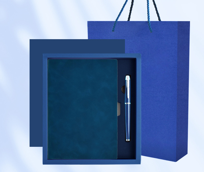 สีน้ำเงินเที่ยงคืน