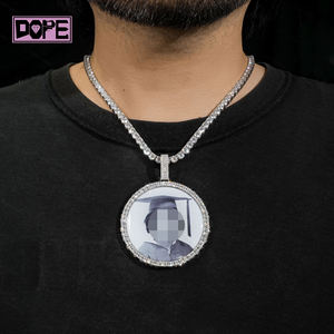 Кулон с фотографией из муассанита, на заказ, круглый, с рамкой для фото, из серебра 925 пробы, в стиле хип-хоп, VVS, с эффектом «ледяной» огранки - Product Image 3