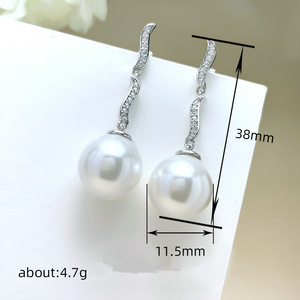 Orecchini Lunghi Stile Madreperla per Donne, Eleganti Gioielli per Orecchie alla Moda - Product Image 4