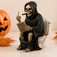 Patung Grim Reaper Jari Tengah Kerajinan Resin Ornamen Dekorasi Toilet Halloween Kreatif Lucu