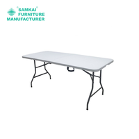Table pliante blanche professionnelle SK-ZDZ-E003 Portable rectangulaire en plastique HDPE de 6 pieds pour le camping d'événements de jardin avec pieds en acier