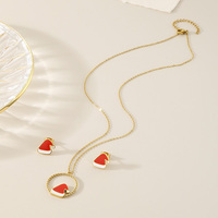 Kalen Chapeau de Noël Collier en acier inoxydable Boucles d'oreilles pour femme Fille Plaqué or Cadeau de Noël Ensemble de bijoux