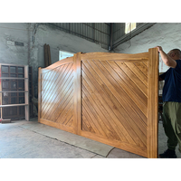 Puerta de entrada de madera maciza de estilo rústico automático Villa doble presión tratada con patrones de Chevron puerta principal de estilo abierto oscilante
