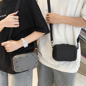 Sac bandoulière mini imperméable personnalisé avec logo, durable, à trous, multi-usages, sac de poitrine ou de taille pour le quotidien et les voyages - Product Image 4
