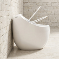 Bonne qualité Design de luxe WC monté au sol blanc or ligne oeuf forme placard salle de bain céramique une pièce cuvette de toilette