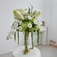 Weiß-Grünes Künstliches Hochzeits-Tischgesteck Seidenrosen-Hortensien-Blumenarrangement für Bankett-Event-Dekoration
