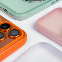 Coques de téléphone portable transparentes en PC pour la série 17 avec support d'engrenage, compatibles avec les modèles 15 Plus et 17 Pro, conception pivotante